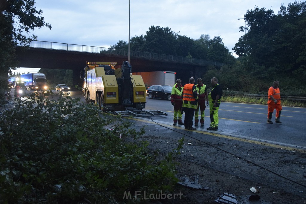 Schwerer VU A 3 Rich Oberhausen Hoehe AK Leverkusen P267.JPG - Miklos Laubert